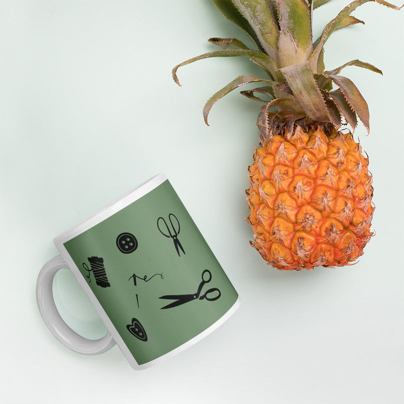 Mug - "Sewing is my therapy" Green