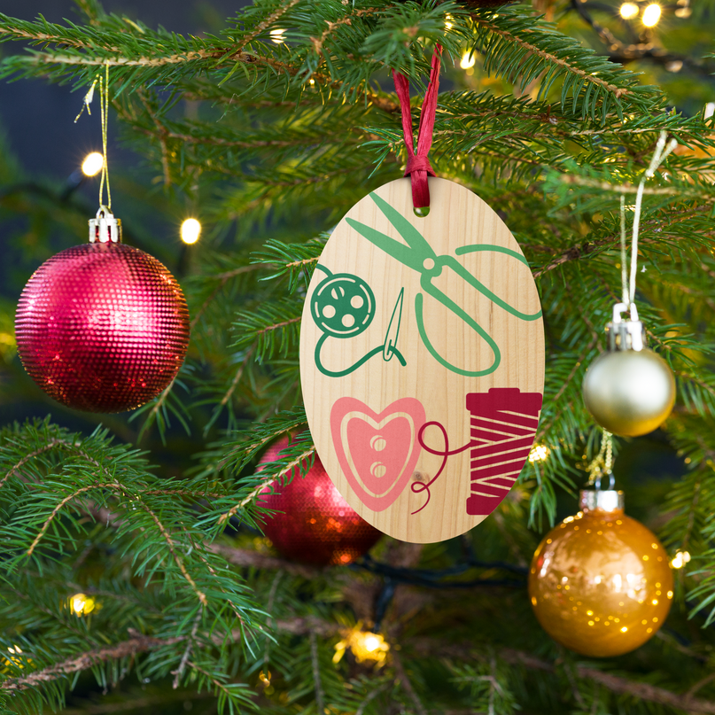 Ornament i trä - 6 varianter tillgängliga