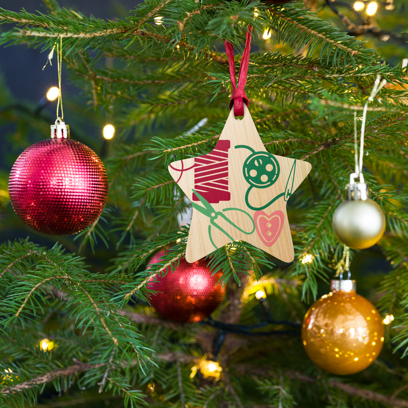 Ornament i trä - 6 varianter tillgängliga