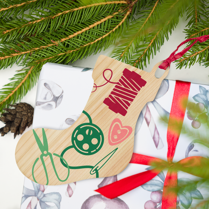 Ornament i trä - 6 varianter tillgängliga
